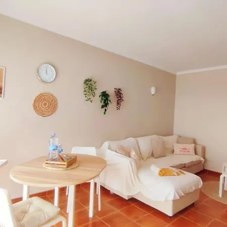 Alcaidesabnb - Onebed Sea Views *